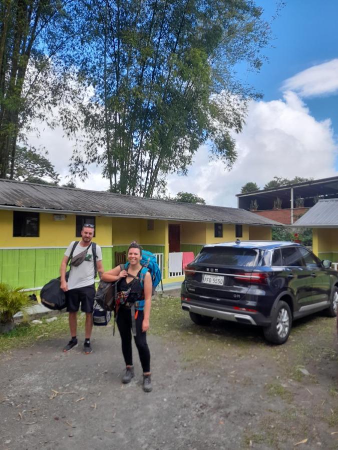 Hostal Henrry'S Hotel Mindo Luaran gambar