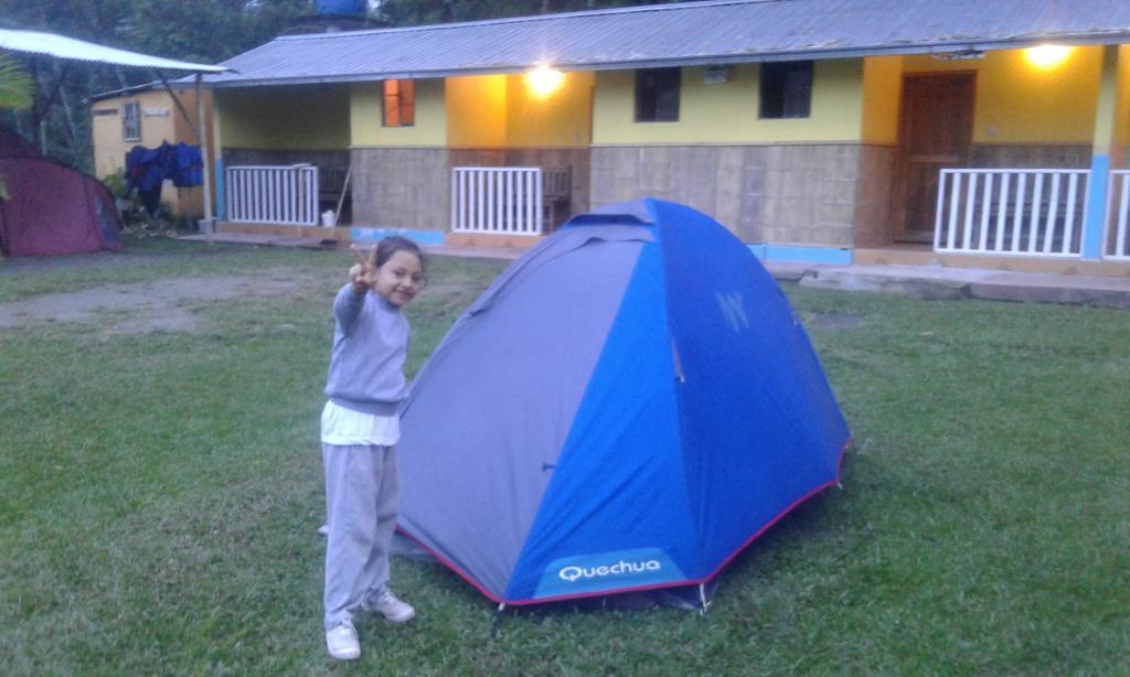 Hostal Henrry'S Hotel Mindo Luaran gambar